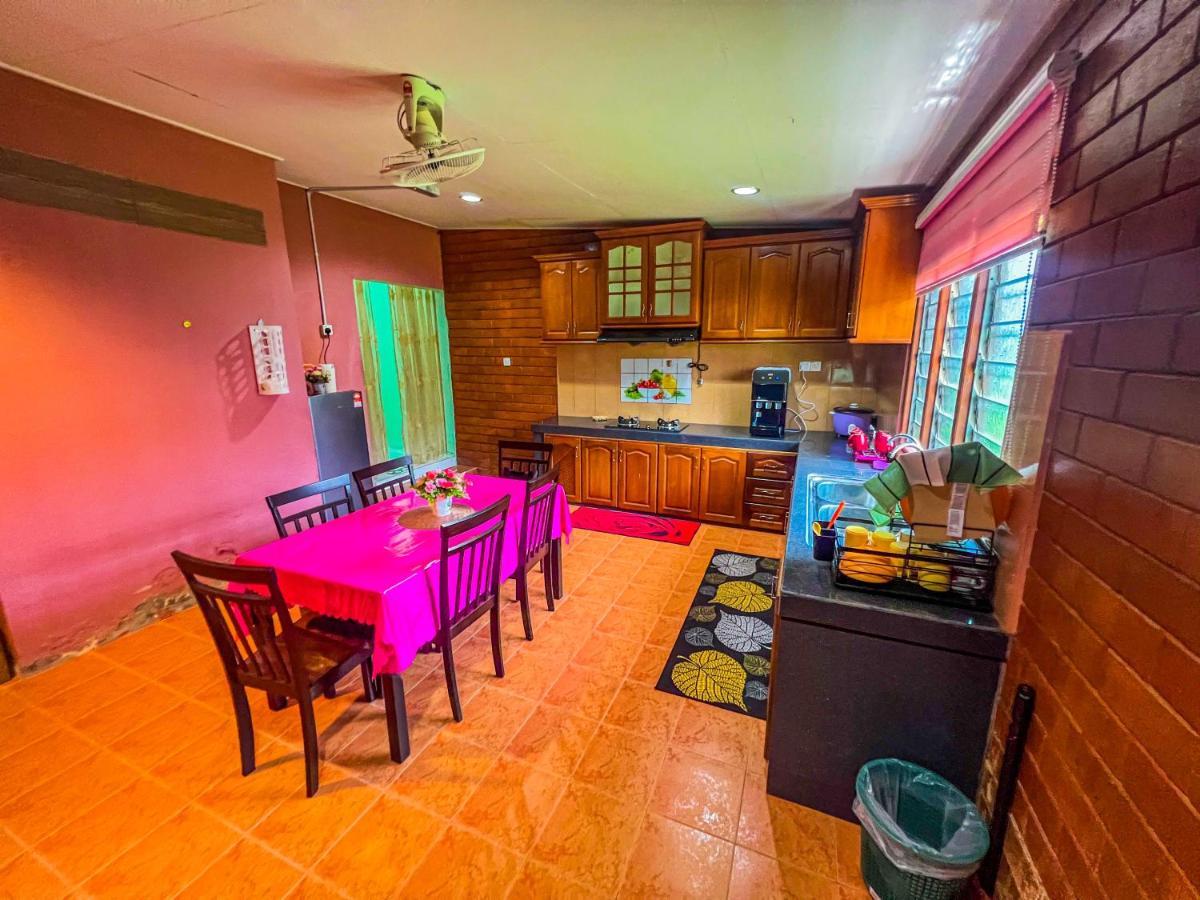 Nail Guest House Kuala Besut Kampong Nail Экстерьер фото