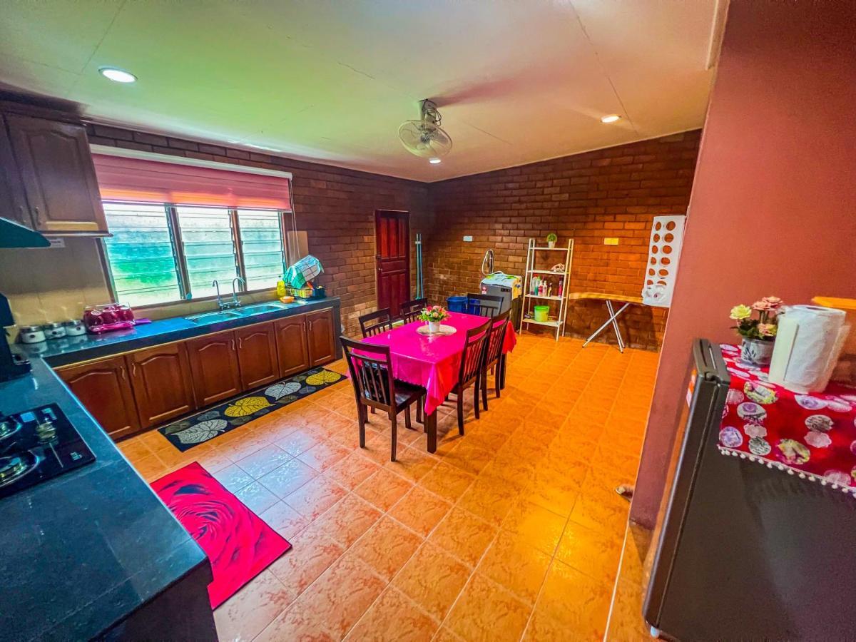 Nail Guest House Kuala Besut Kampong Nail Экстерьер фото